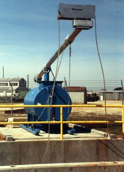 o The Oil Skimming Station supplies larger collection containers to continually remove and store waste oil.